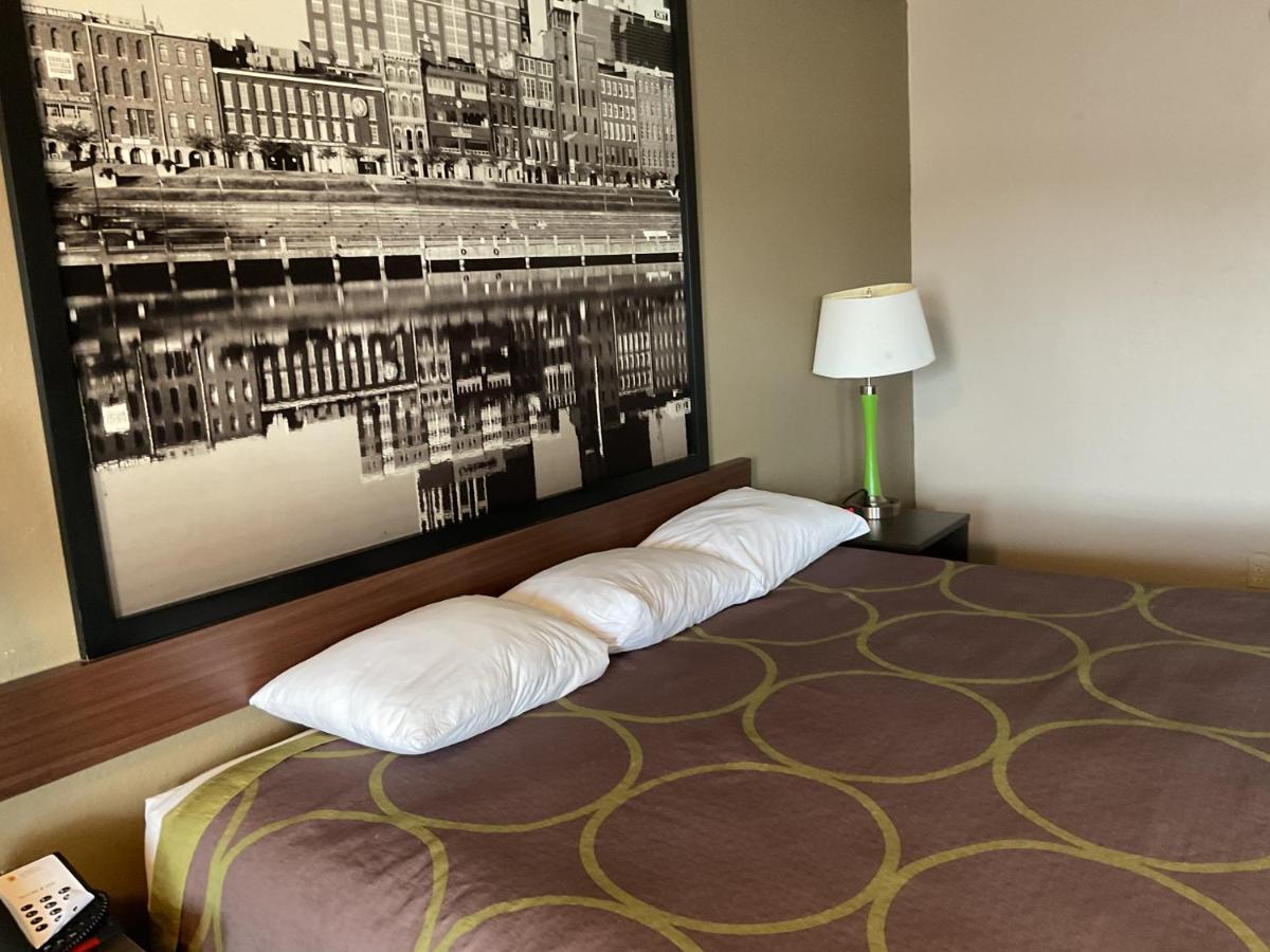 Super 8 By Wyndham Chattanooga/Ийст Ридж Екстериор снимка