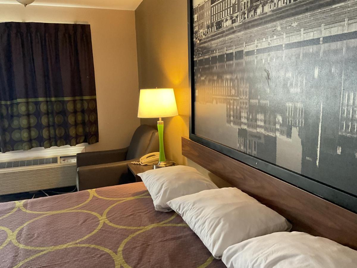 Super 8 By Wyndham Chattanooga/Ийст Ридж Екстериор снимка